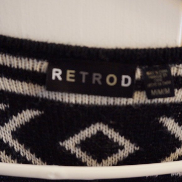 Skull cardigan - Picture 3 of 3